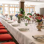 Hotel Henri