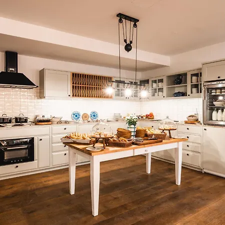 Henri 4* キッツビュール