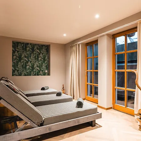Hotel Henri 4*